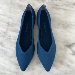 Rothy’s Points in Deep Ocean